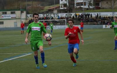 Futbol jardunaldi erakargarriaren aurrean