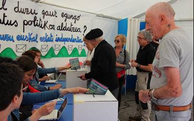 Botoa ematera deituta zeudenen %22k eman dute botoa Elgoibarren