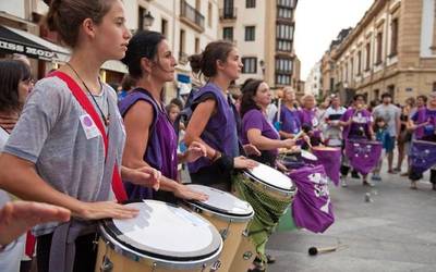 Batukada feministetako kideen topaketa asteburuan