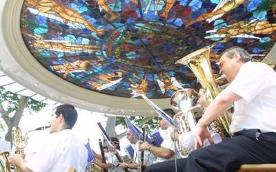 Udal Musika Bandak martxa sinfoniko "onenak" aurkeztuko ditu Udaberriko Kontzertuan