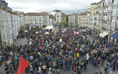 Errekaleorren aldeko manifestazioa iruditan