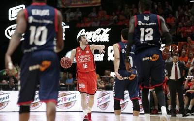 Baskonia finaletik kanpo geratu da Valentziaren kontra 85-77 galduta