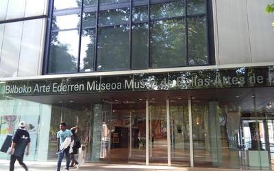 Arte Ederren Museoak doako sarreraren ordutegia luzatuko du