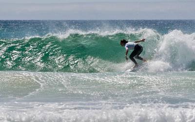 Espainiako Surf Txapeldun berria da Garazi Sanchez