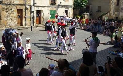 Sorne Uriarte: "Plazara irten eta txalo zaparrada entzun dudanean emozionatu egin naiz"