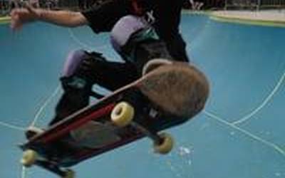 Basque Pool Skate lehiaketa ospatu zuten Upabialdeko parkean
