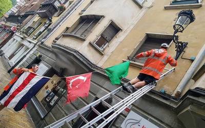 Zumaia Olarro Egunerako janzten ari dira