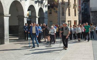 Aisialdi aktiboa bultzatzeko Osasun Ibilbideak, martxan