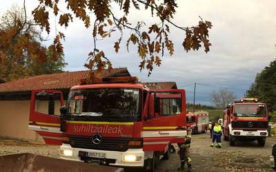 Eubako adin txikikoen zentroa desalojatu dute sute bategatik