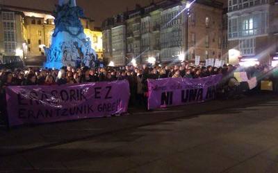 Hamaika deialdi, Emakumeen Aurkako Indarkeriaren Kontrako Egunaren harira