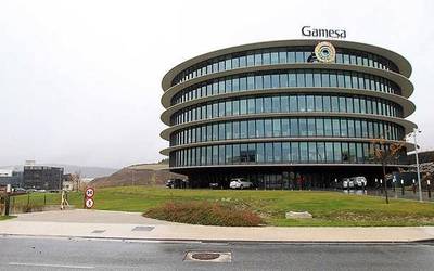 Gamesa-Siemens enpresak 107 kaleratze eginen ditu Nafarroan