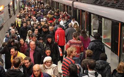 Metro Bilbaok bidaien prezioak igoko ditu urtarriletik aurrera