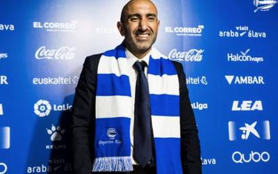 Abelardo Fernandez, Alaveseko entrenatzaile berria