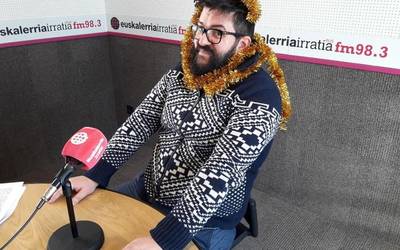 Angel Erro: "Nire hipster bizarra ez dut moztuko nahiz eta modaz pasatu"