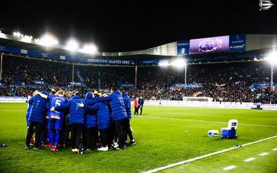 Alaves taldeaz harro sentitzeko mila motibo