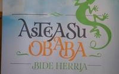 Lau ibilbide berrirekin osatu dute Obabako lurraldea  ezagutzeko eskaintza