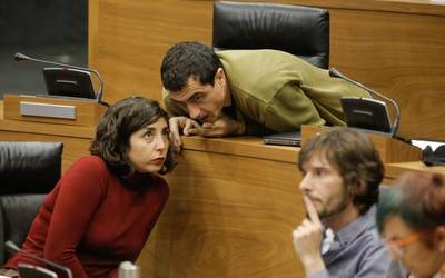 Oraingoz aldaketarik ez Podemos-Ahal Duguren bozeramaleen artean