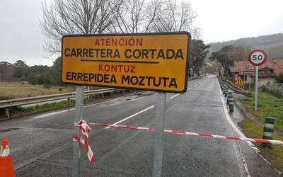 Zumaia eta Getaria arteko errepidea itxita egongo da martxoaren 9ra arte