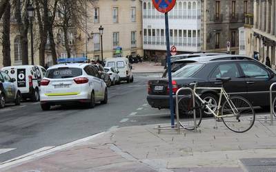 Udaltzainekin "neurri sendoak" hartuko dituela iragarri ditu Gasteizko alkateak