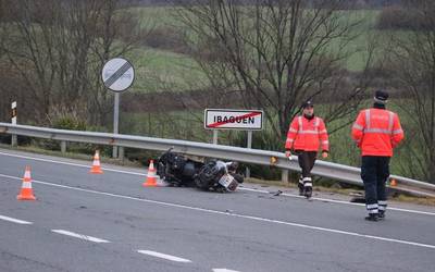 Gazte bat hil da Ibaguenen gertatutako trafiko istripuan