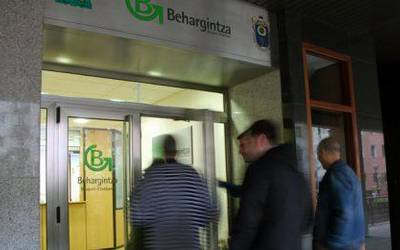 Basauri  eta  Etxebarriko  zazpi  enpresetan  lehiakortasuna  hobetzeko  20.000  euro  bideratu  ditu  Behargintzak