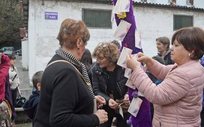 Kazerolada eta planto bihar, Emakumeen Nazioarteko Egunean