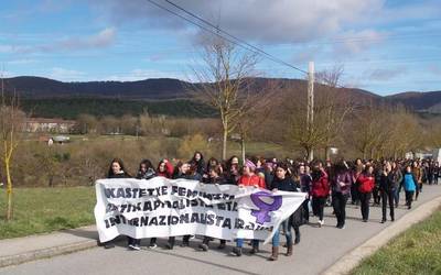 "Zapalduta gaudenak emakumeak gara eta ahalduntze hori bilatu behar dugu"