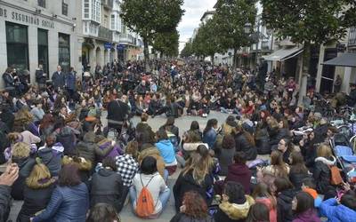 Morez jantzi da Gasteiz