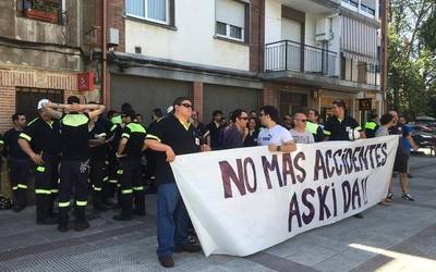 ELAk ez du bat egingo Tubacexeko grebarekin, baztertu dituztela eta deialdia serioa ez dela argudiatuta