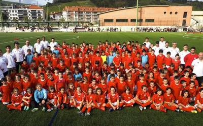Zumaiako Futbol Eskolako izen-emate epea ekainaren 30arte ireki da