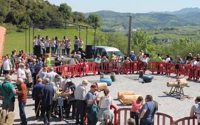 Azkorteko erromeria, maiatzaren 6an ospakizun