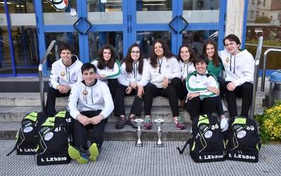 KRONIKA eta ARGAZKIAK -- XVI. GETXOKO TROFEOA