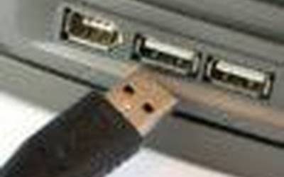 Seguruak  al  dira  USB  publikoak?