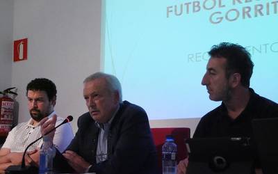 Futbol talde berria aurkeztu dute: Laudio Gorritazuri Kluba