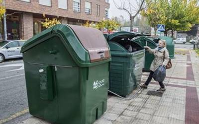 Gai organikoa bereizteko edukiontziak, Azpilagañan eta Artika Berrin