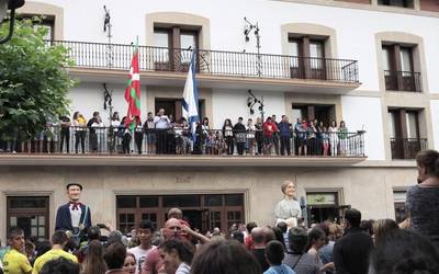 Festa batzordeko buruaren esker oneko mezua San Pedro jaiak antolatzen lagundu duten guztiei