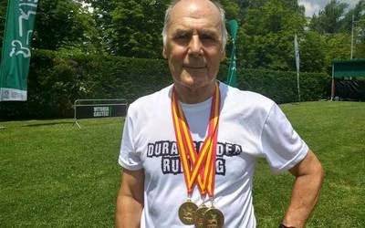 “62 urte daramatzat atletismoan eta oraindik ez dut erretiratzeko asmorik”