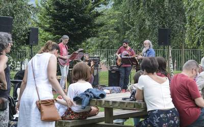 Funk, reggae eta jazz nahasketa Tximistarretan