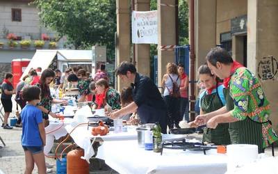 Paella izan da aurtengo gastronomia lehiaketako protagonista