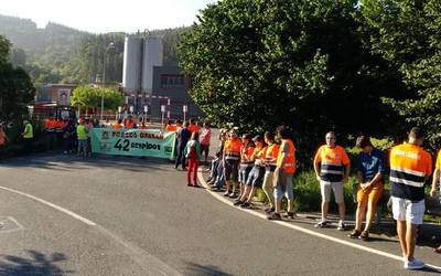 Itxieraren aurrean Fosecoko langileek mobilizazioekin jarraituko dute