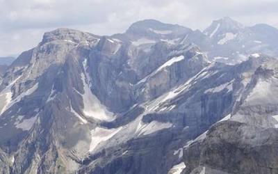 "Alta ruta de los Perdidos" trekkinga argazkitan