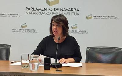 Elkarrizketa ahalmena mantentzea eskatu du Ainhoa Aznarez Nafarroako Parlamentuko presidenteak