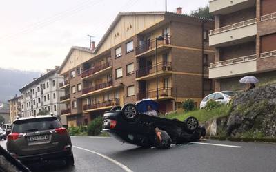 Auto bat irauli da Mendaron, Arranbide parean