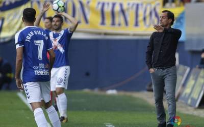 Joseba Etxeberria entrenatzaile kargutik kendu du Tenerifek