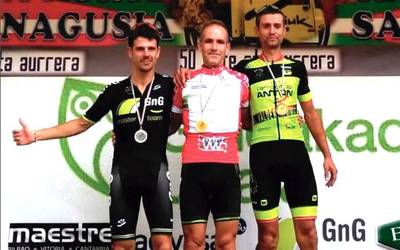 Master-40 kategoriako Euskadiko txirrindulari txapelketa irabazi du Iñaki Villoria iruritarrak