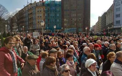 Hegoaldeko pentsionistek manifestazio bateratua deitu dute Bilbon urriaren 1ean