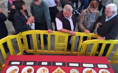 Txistor Egunaren aurretik elikadura burujabetzaz