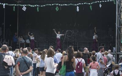 Flamenkoa dantzatzeko gogoarekin geratu dira