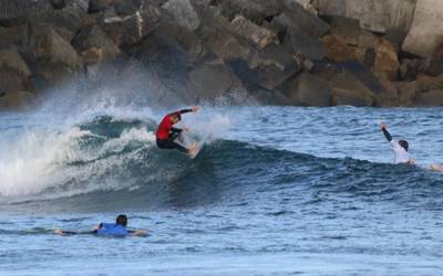 Mikel Agote eta Mikel Atxega garaile, Orioko XXIV. surf eta bodyboard txapelketan