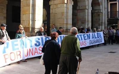 Durangalde mailako manifestazio bat egin gura dute pentsionistek